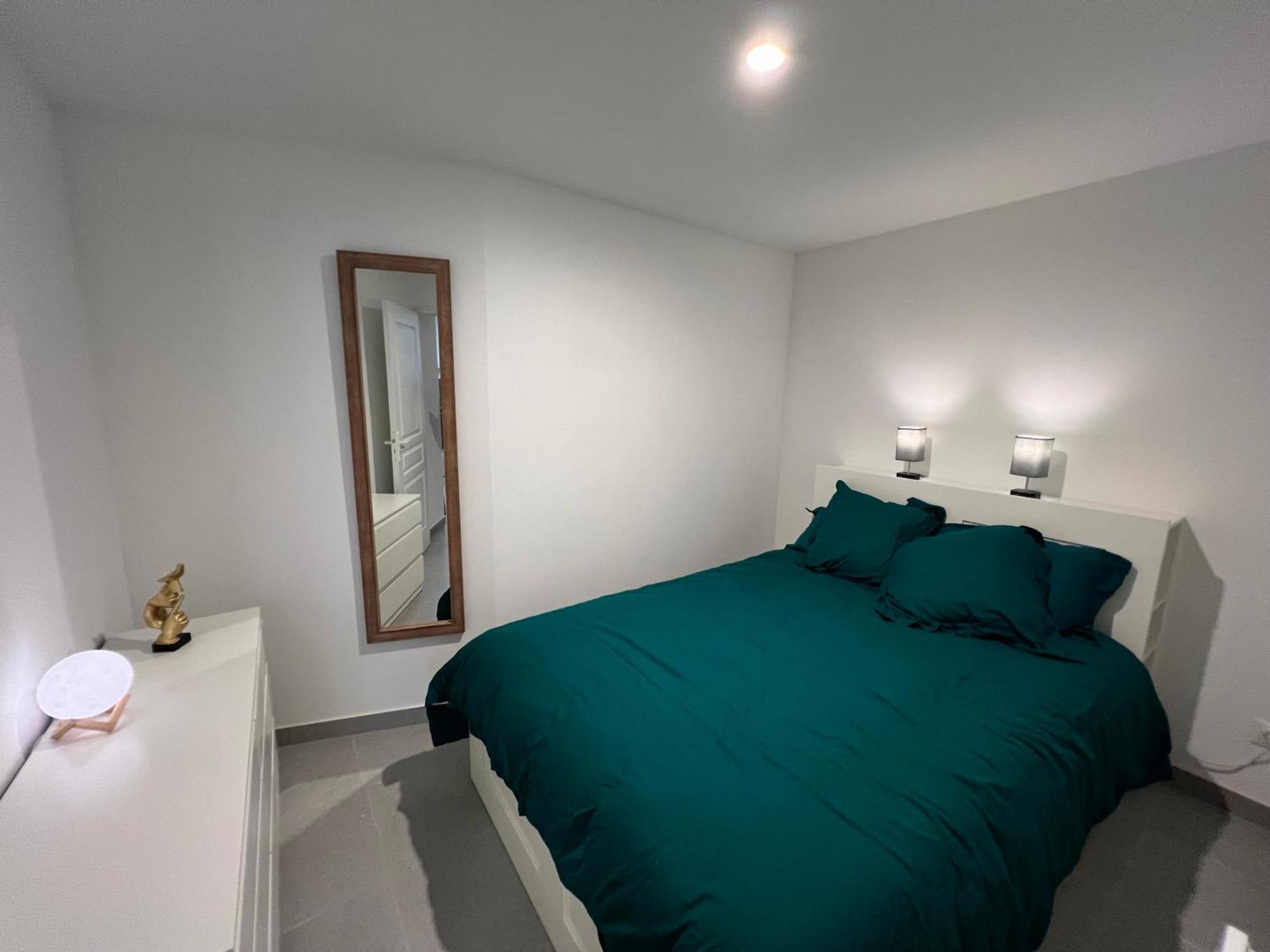 Fenix Appartement T2 40 M2 Cosy Rdc Plein Centre Ville Pierrelatte Dış mekan fotoğraf